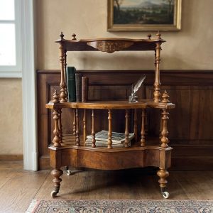 Etagere Inglese in Piuma di Noce - Epoca '800