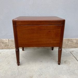 Sgabello Inglese del '800 in Mogano - Restauro in Corso