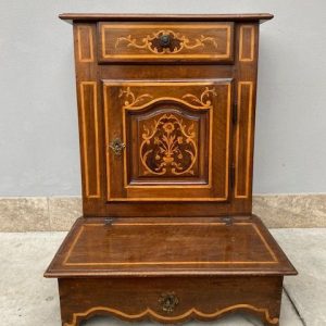 Inginocchiatoio in Noce - Epoca '700 con Intarsi in Bosso